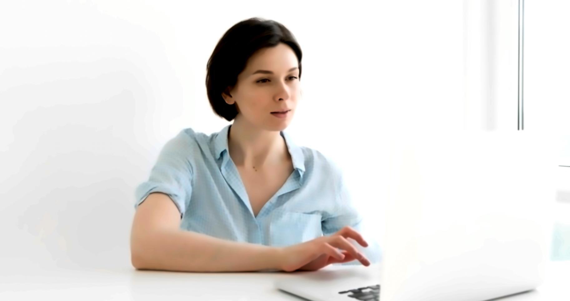 Tim Quantalon Core sedang menganalisis data keuangan klien